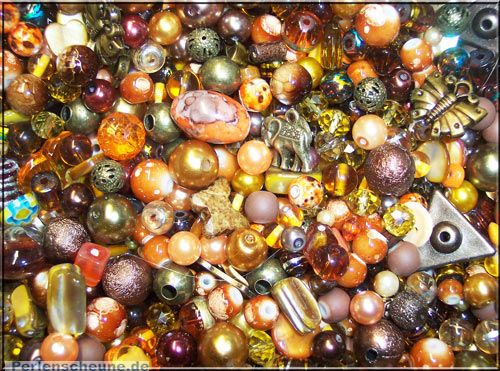 80g Perlenset mit ca. 100 Perlen brauntönig Materialmix 6 -30 mm
