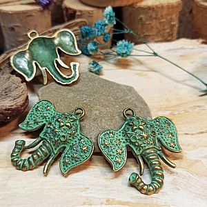 Kettenanhänger Elefant in bronze antik mit Patina 36 mm