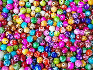 Perlenset 30 Rainbow Perlen 10 mm Kinderperlen fädeln